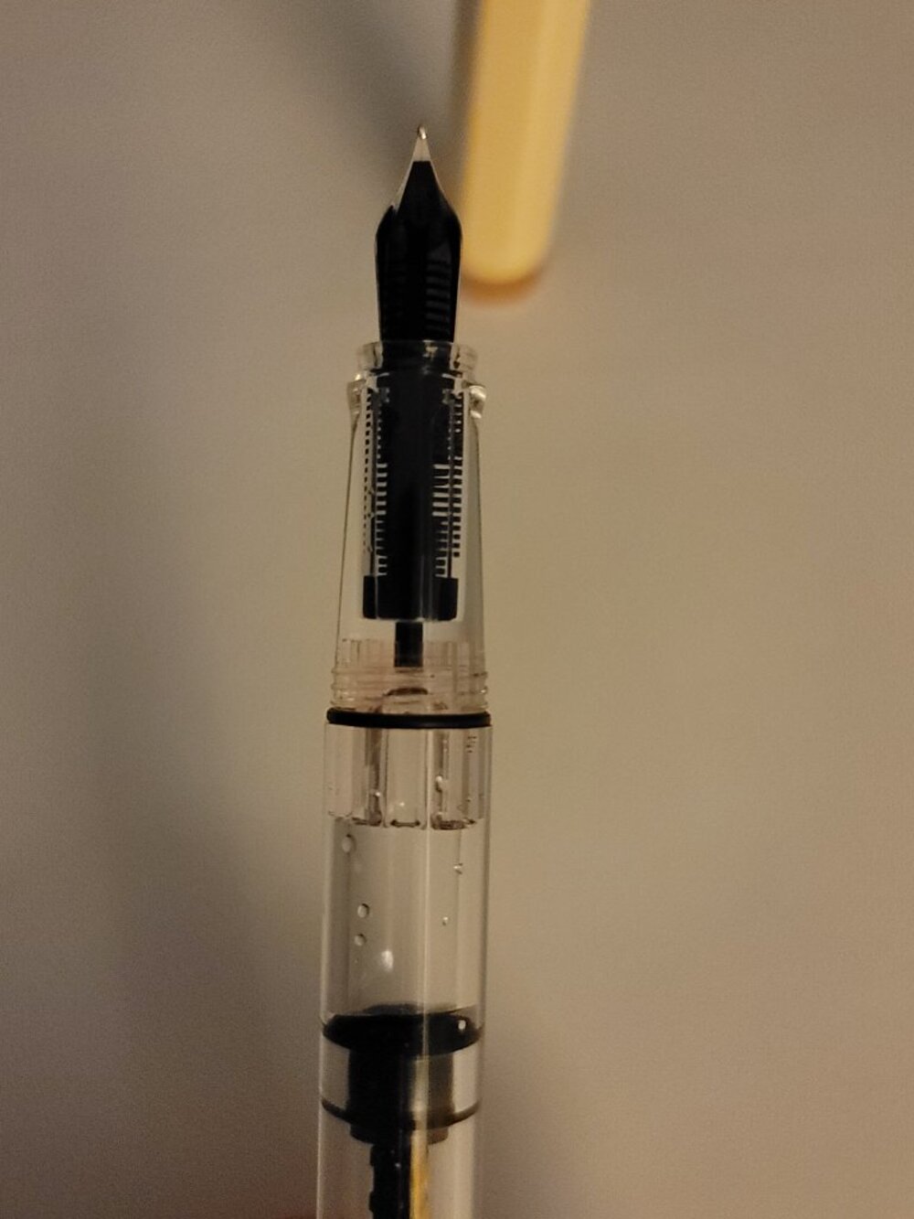 (Preloved)TWSBI ECO Crème w/ Rose Gold Fountain Pen - Broad - Limited Edition - Picture 5 of 10